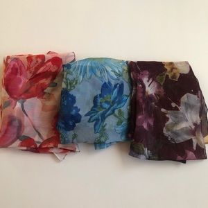 EUC Bundle of 3 Scarves